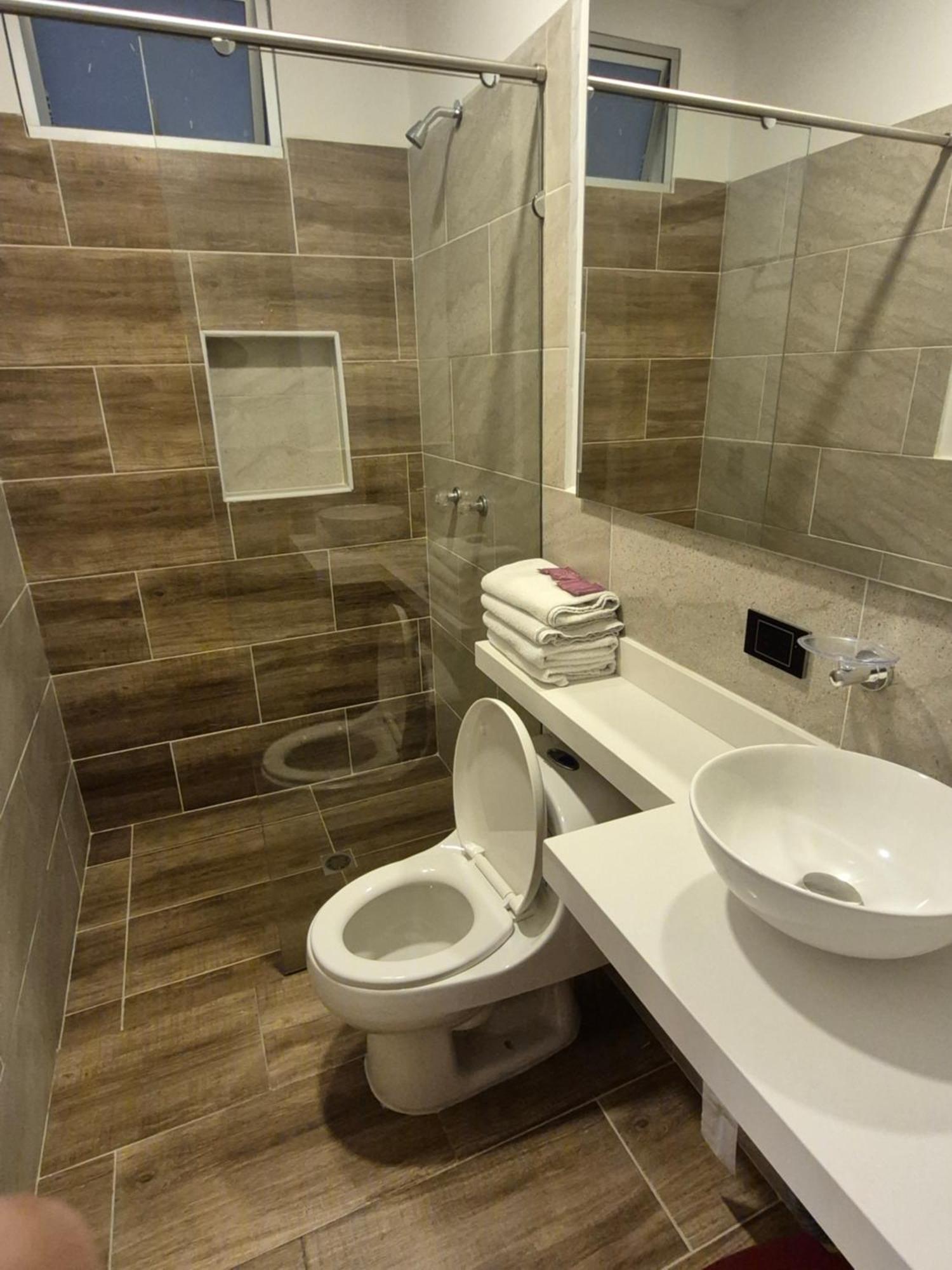 Hotel Spa Laureles Medellin Ngoại thất bức ảnh